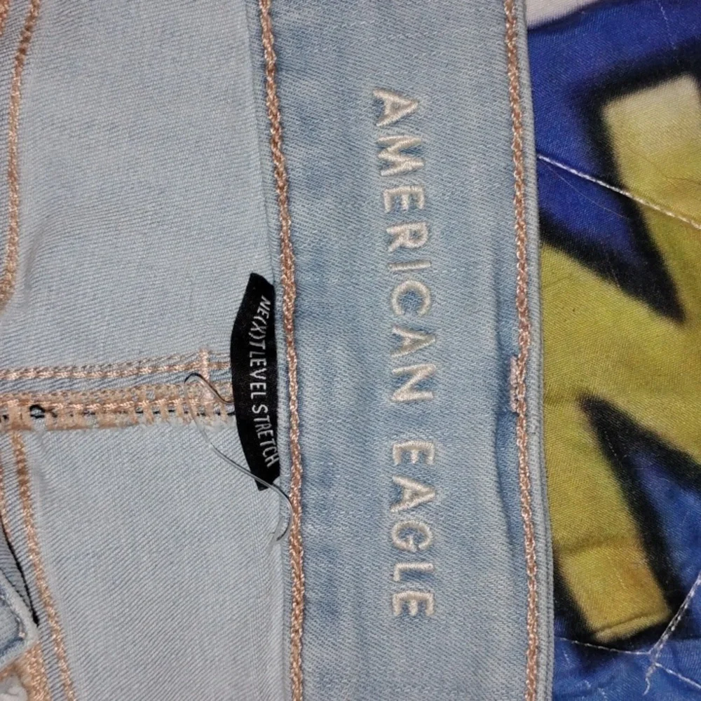 Pair Of American Eagle Ladies Shorts - Picture 3 of 4